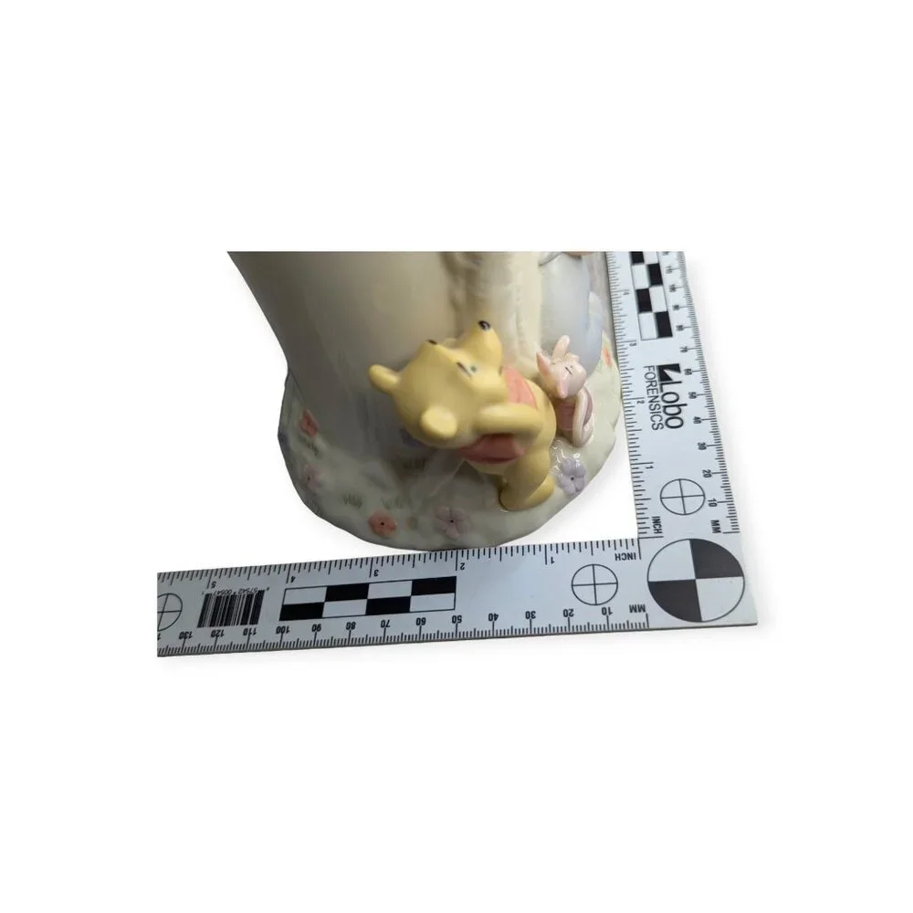 Lenox Disney Sculptural Winnie The Pooh A Most Adventurous Day XL Fine China